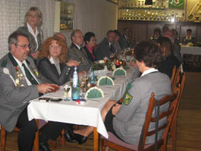 KE2010-012