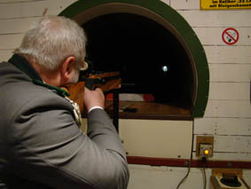 Knig_Wolfgang_beim_ersten_Schuss